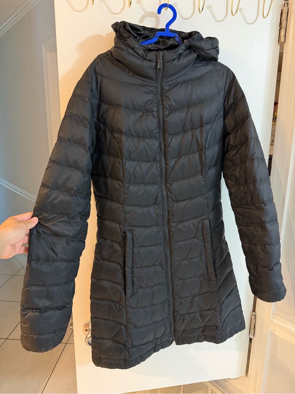 The North Face Women's Black Hooded Quilted Puffer Jacket